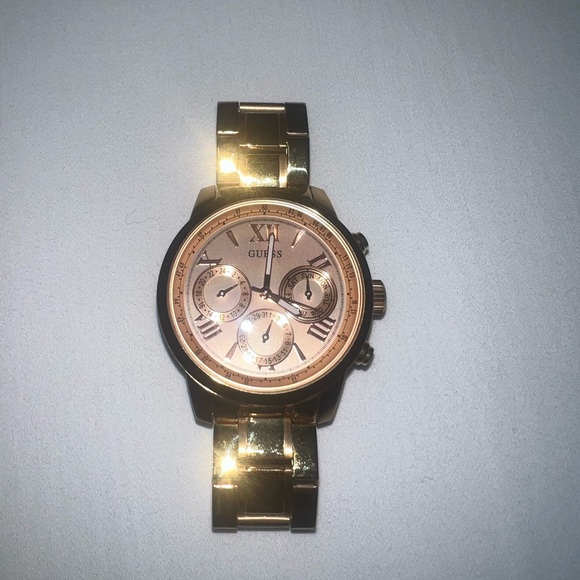 GUESS WATCH - Picture 6 of 7